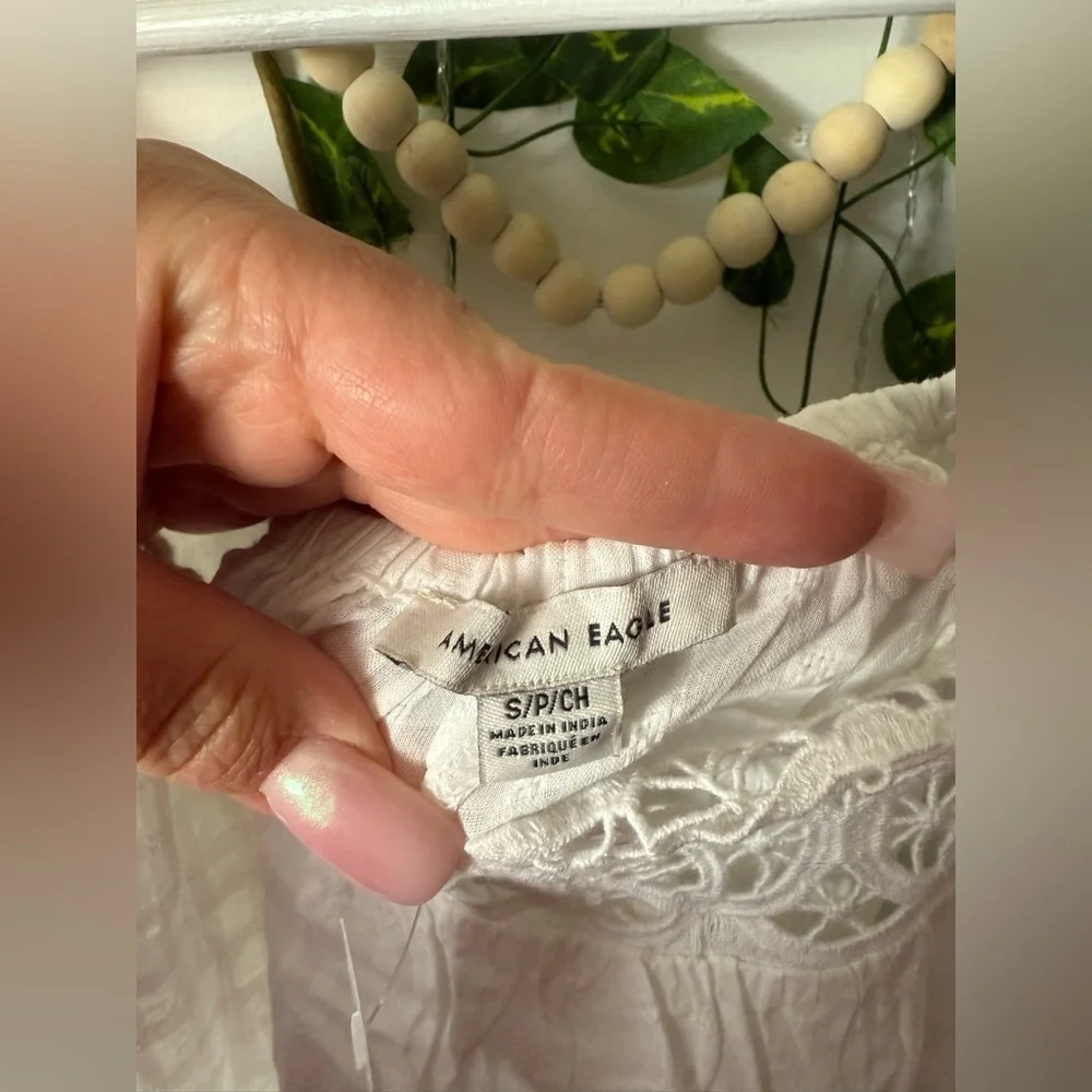 American Eagle Outfitters White Camisole Top - Picture 5 of 7